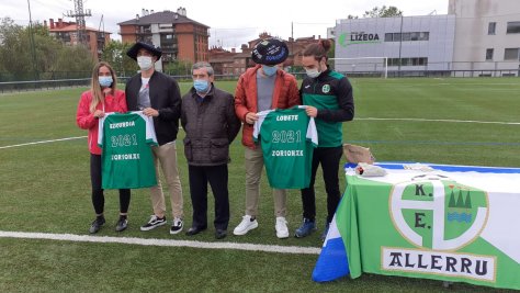 Omenaldia Julen Lobete eta Imanol Ezkurdia lezoarrei