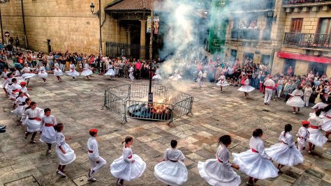 La noche de solsticio de verano y la celebración de la hoguera de San Juan, el jueves 