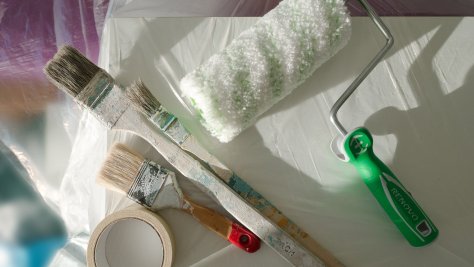 Bi margolari kontratatuko ditu Lezoko Udalak